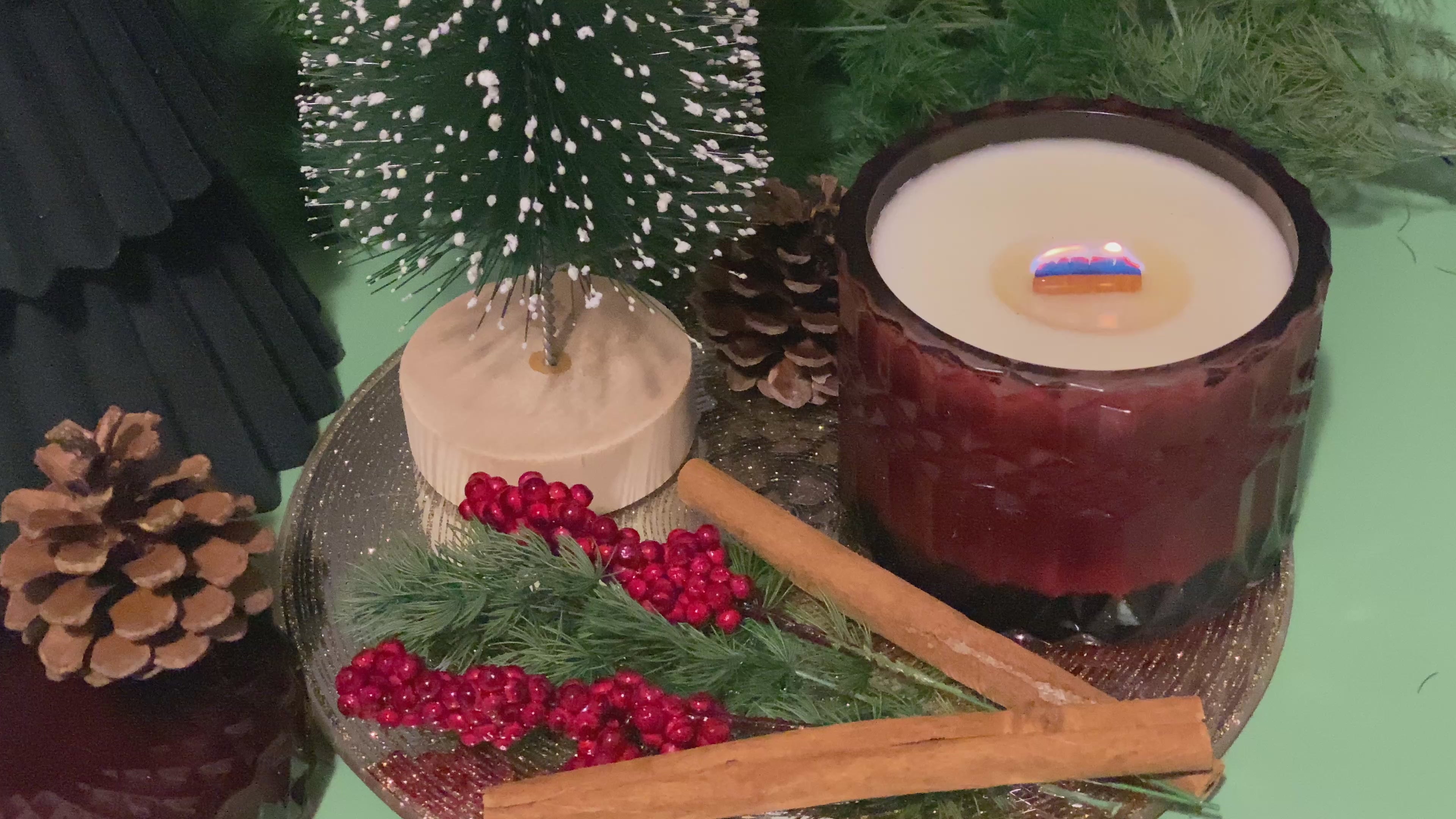 Holiday Spice Scented Candle 7 oz.